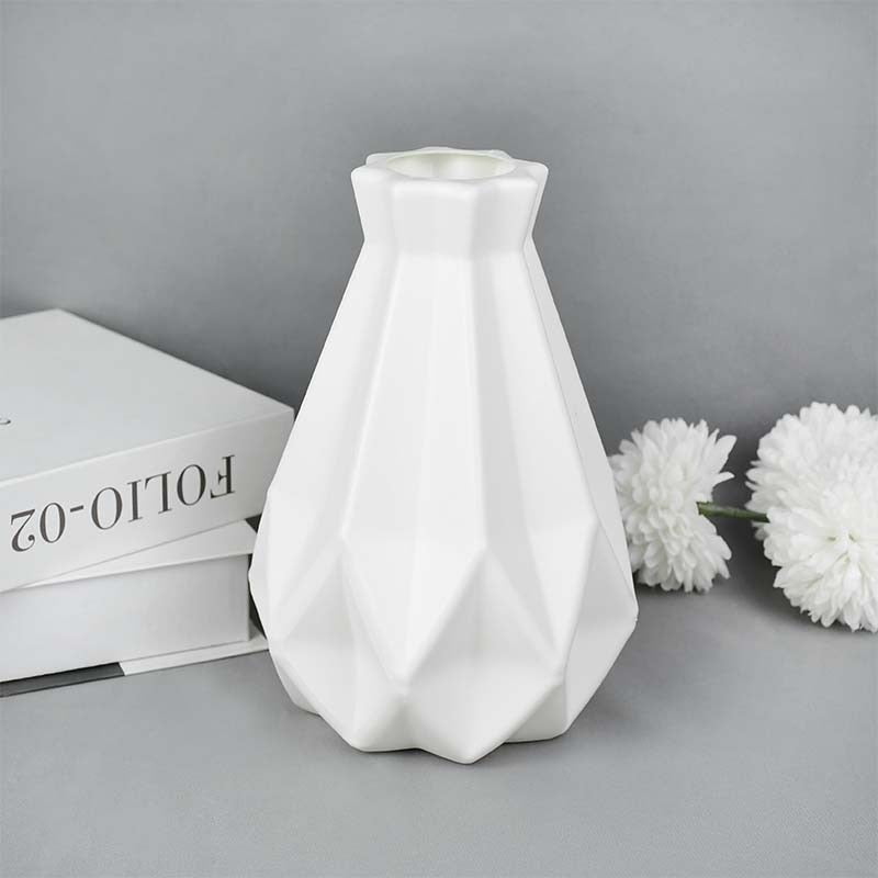 Nordic Bloom Vase