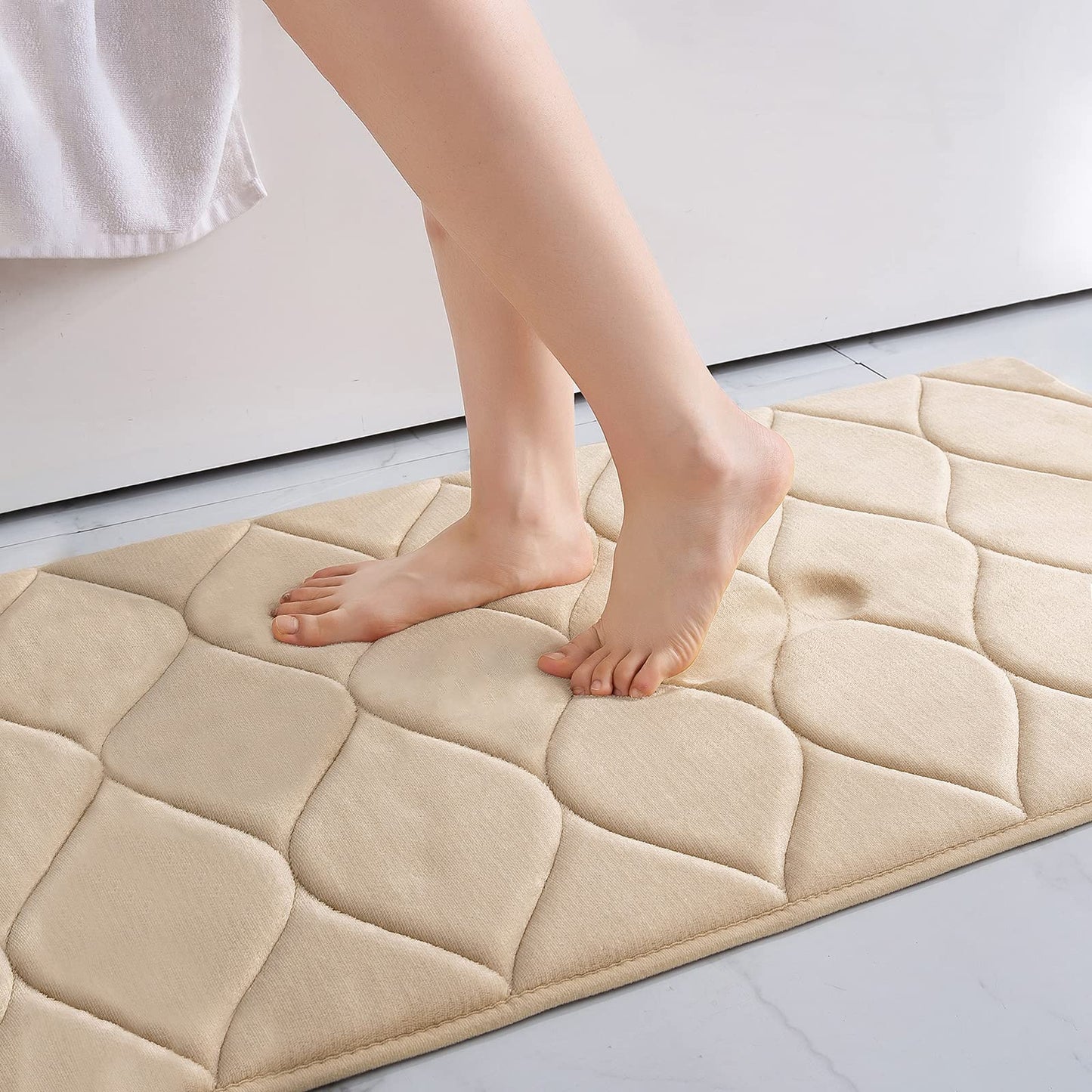 Luxurious Memory Foam Bath Mat for Shower and Bathrooms