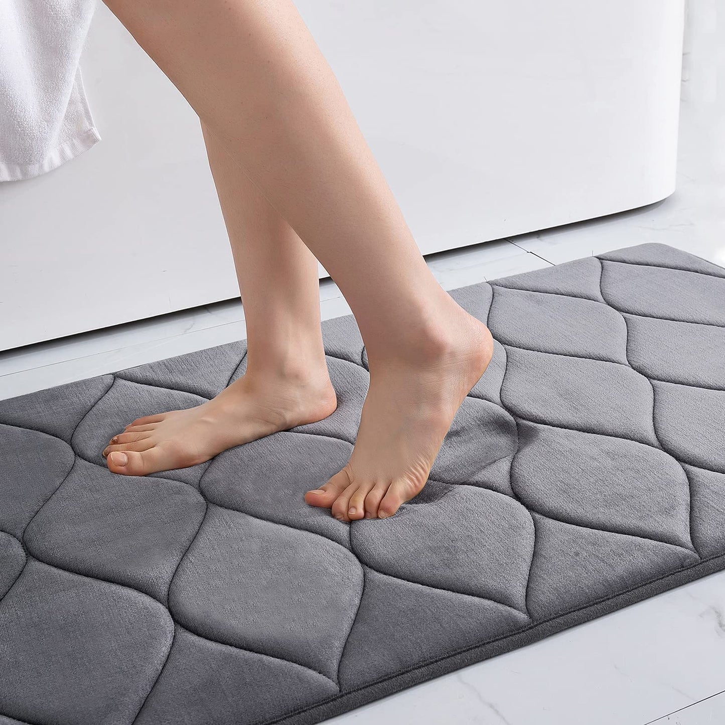 Luxurious Memory Foam Bath Mat for Shower and Bathrooms