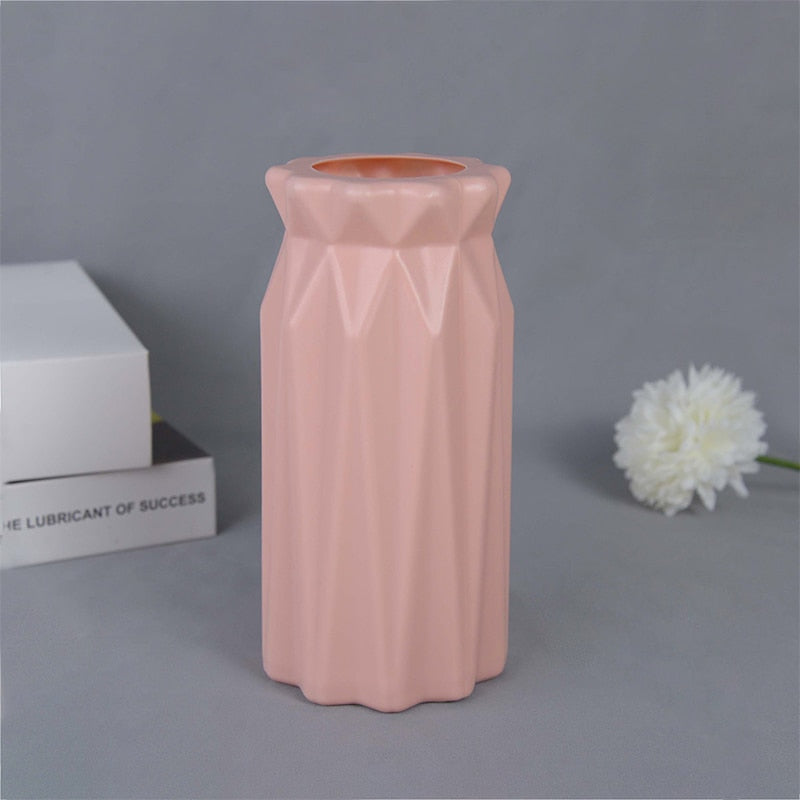 Nordic Bloom Vase