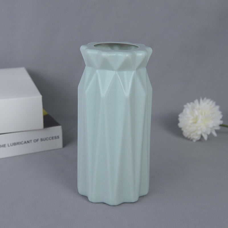 Nordic Bloom Vase